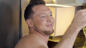 Closet Bottom - Pierce Paris with JJ Knight cook jerking Hump