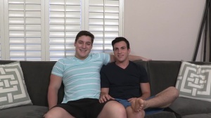 Newcomer Rowan & Forrest: unprotected - Barebacking pleasure