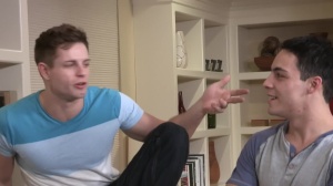 Dean & Ollie: raw - ass Action