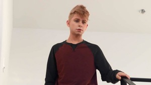 wench teen - Bo Sinn with Daniel Hausser American Nail