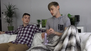 Brother Crush: Oliver Star & Pierce Olson reality toys
