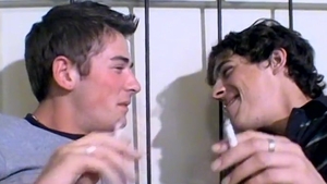 Boys-Smoking.com - Natural uncut dick Shane Allen kissing