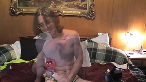 ZackRandall.net: Long hair Zack Randall have uncut dick
