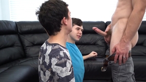 FamilyDick.com - Need nailing