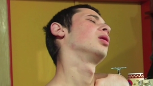EastBoys.com: Cum in mouth plus hairy straight guy Blake