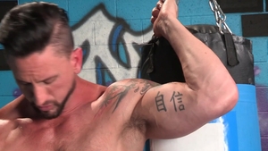 Hot House - Loud sex plus thick hunk