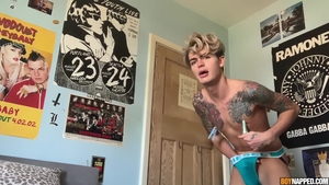 Boynapped.com: Amateur Ryo Foxx pegging scene