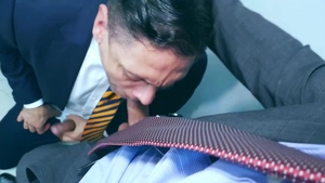 MenatPlay: Hairy Boss, Ass Rimming, and Uncut Cock