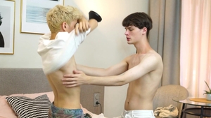 BoyFun - Blond hair Elio Pjatteryd fucking with uncut dick guy