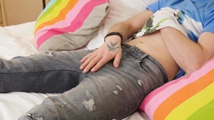 BoyFun - Solo european Jack Killian in jeans cumshot indoor