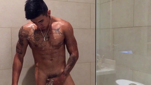 BarebackLatinoz - Latino Erick quick pumping in the shower