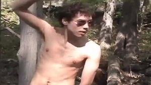 DirtyBoyVideo: Super cute straight guy wanking in park