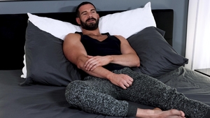 Solo: Pure Sexiness: Hairy Bear on Top