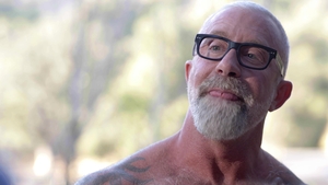 Icon Male: Mature Man Fucks Tight Hole