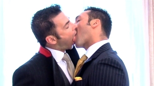 menatplay: Wet and Wild with Dan & Jed