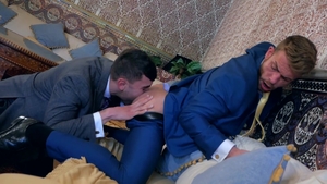 menatplay: Selling His Hole to Move into the Perfect Mansion