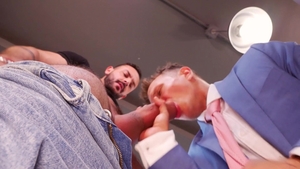 menatplay: Late Night Attraction Between Office Worker & Tech