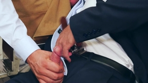 menatplay: Dani Robles and His Obsession with Barbers