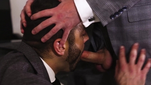 menatplay: Pol's Sticky Situation