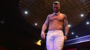 maskurbate: Junior’s Racy Strip Routine, Uncensored and Raw