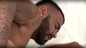 Men Over 30: Dreaming of Cameron & Rikk's Passionate Makeout