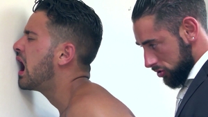 menatplay: Robbie's Soaked Surprise with Massimo