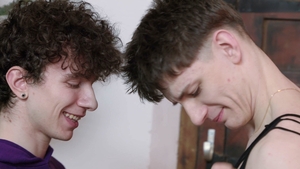 4K Close-ups of Archie's Tight Hole