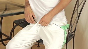CauCaCaCa Casanovas in Tight Jeans